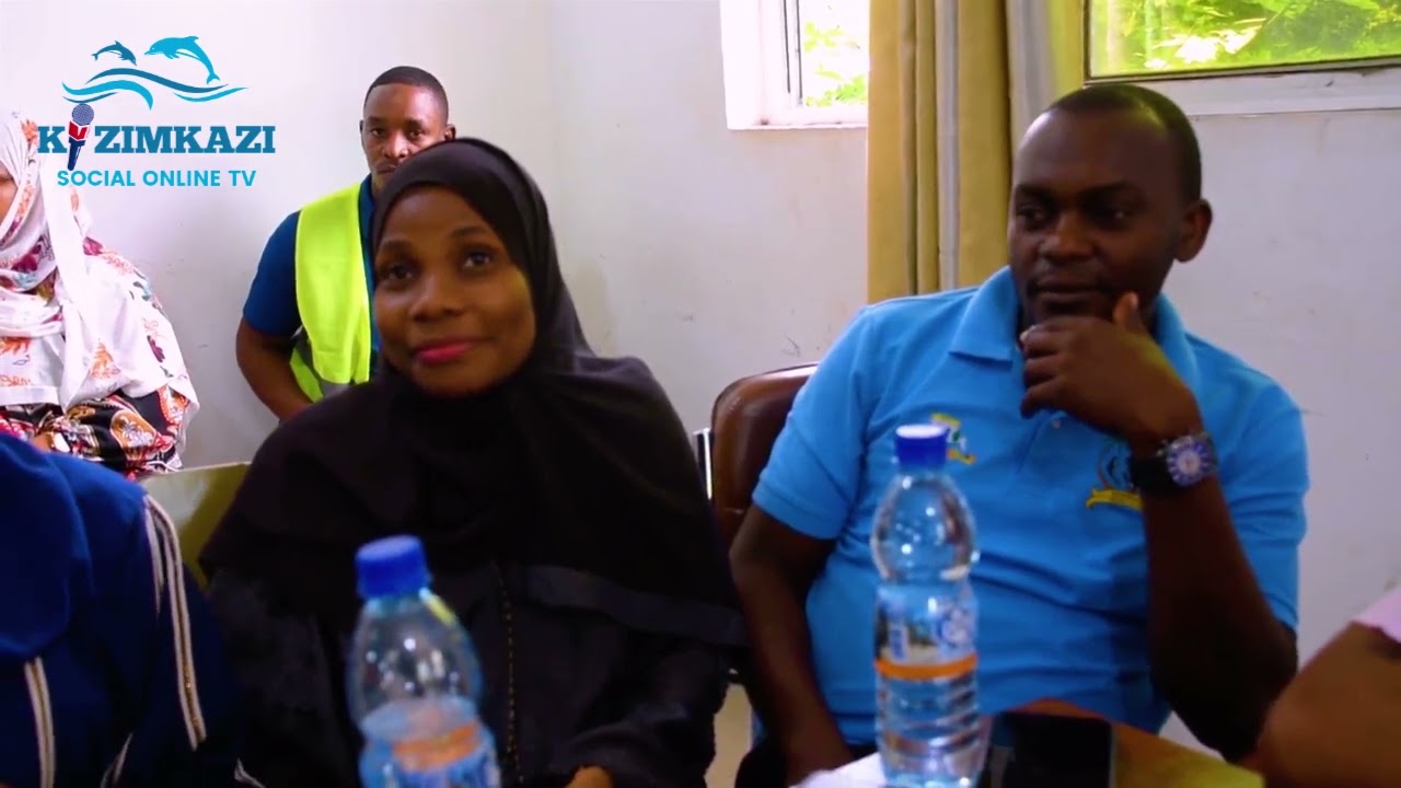 MKUU WA WILAYA YA KUSINI USO KWA USO NA MADIWANI WA WILAYA Y KUSINI