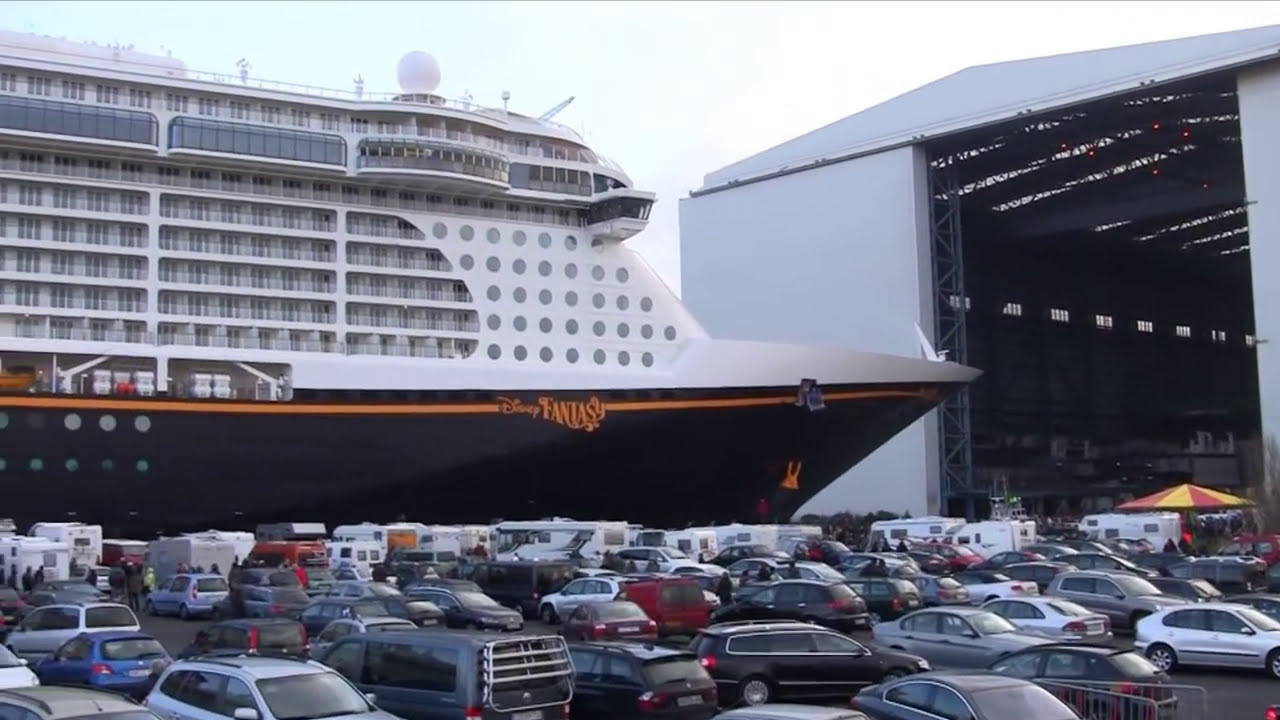 Amazing Float Out Disney Fantasy - Meyer Werft Shipyard