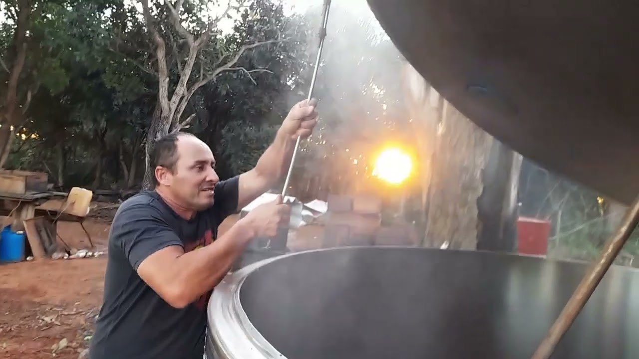 Primeiro teste,derretedor de cera a vapor 2.000 litros.
