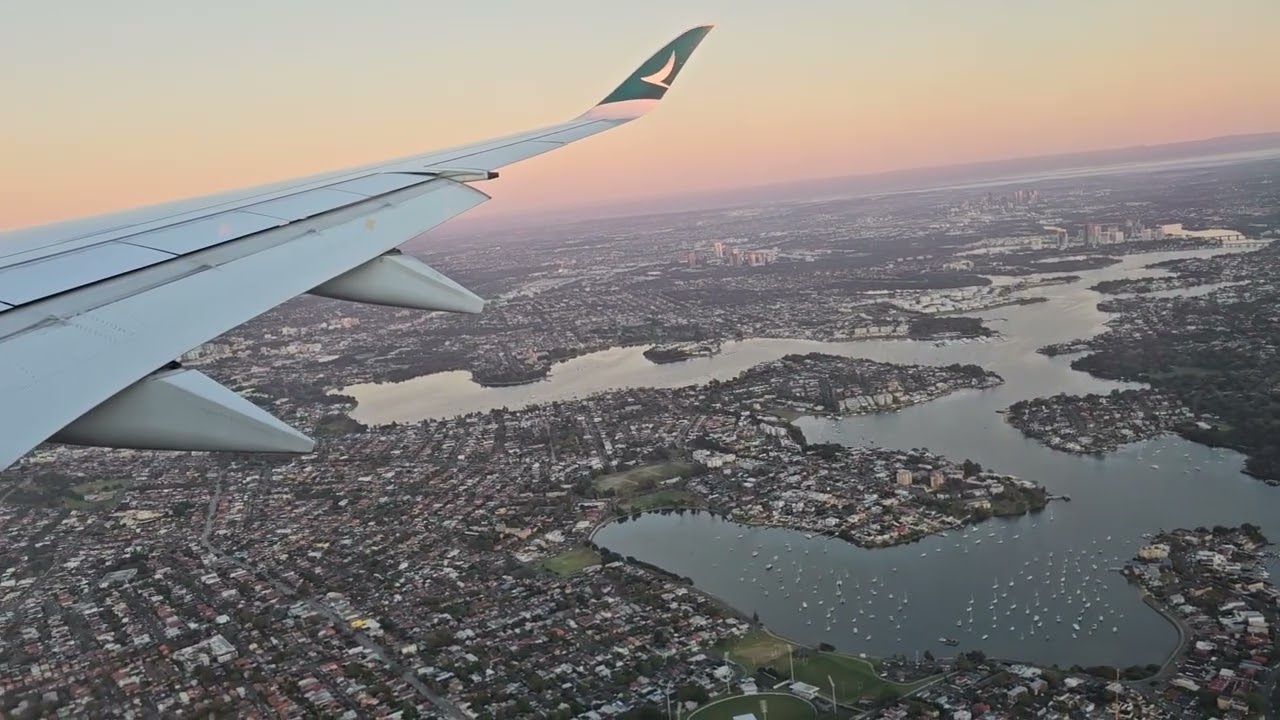 Cathay Pacific Landing in Sydney.