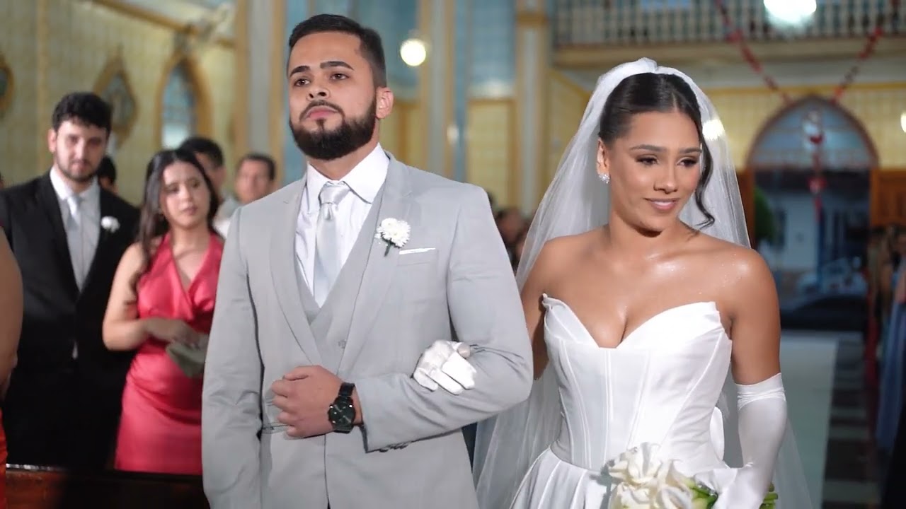 Ana Júlia e Victor - Casamento em Abre Campo-MG - WEDDING FILM - FULL HD