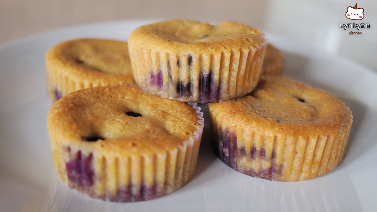 Keto Blueberry Muffins With Almond Flour