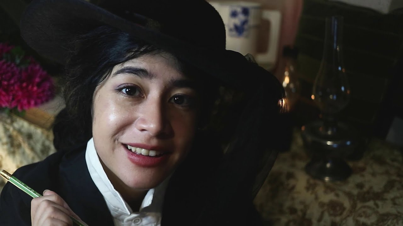 ASMR🇫🇷Je fais ton portrait (et je crache sur Charles Bovary) en 1856