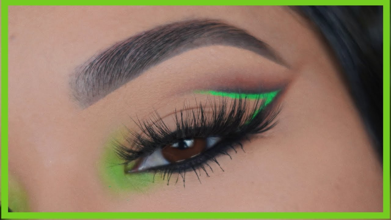 Maquillaje De Tendencia | Delineador Verde Neon