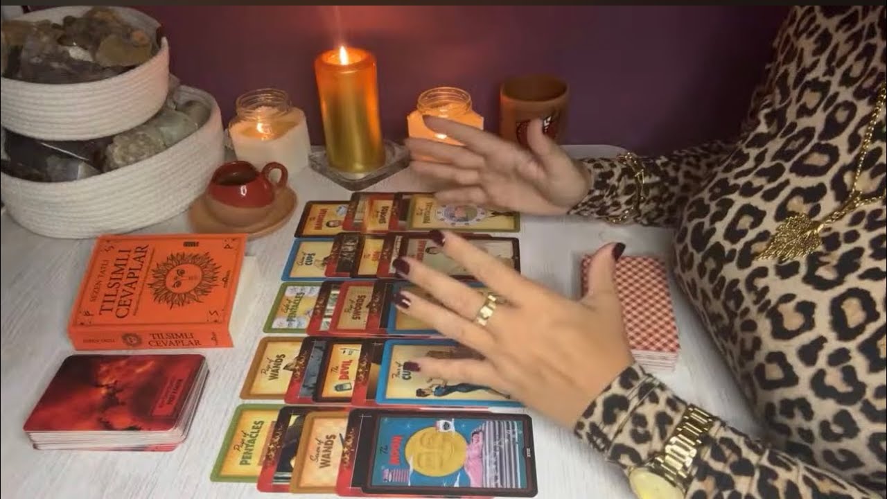 Aklındaki kişi Seni Seviyor mu, derdi ne? Planı, eylemi ne olacak? #tarot @aysegulerginvlog 💜🌻