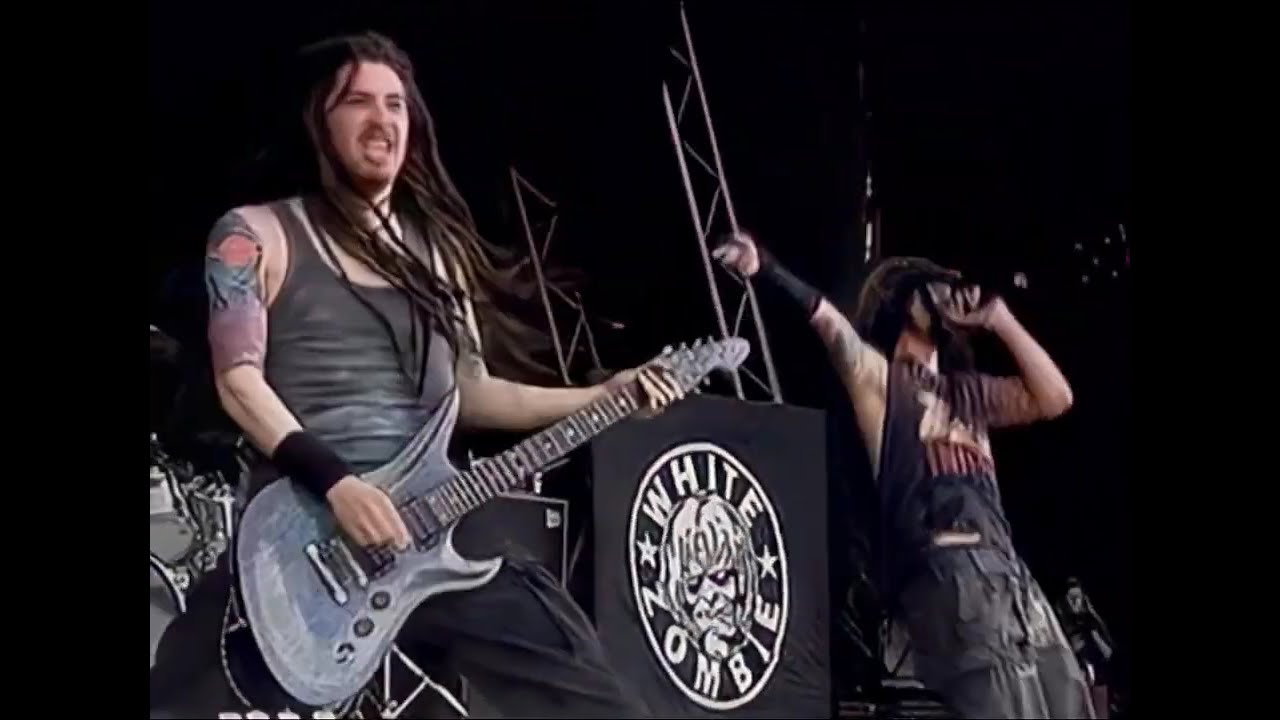 White Zombie - (Little John's Farm)  Reading, England 8.27.95 (PRO)