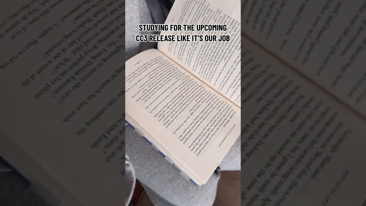 Oh wait&hellip;it is😉📚 #bookmerch #crescentcity #sjm #fantasy #hosab #hofas #readersoftiktok #booktok