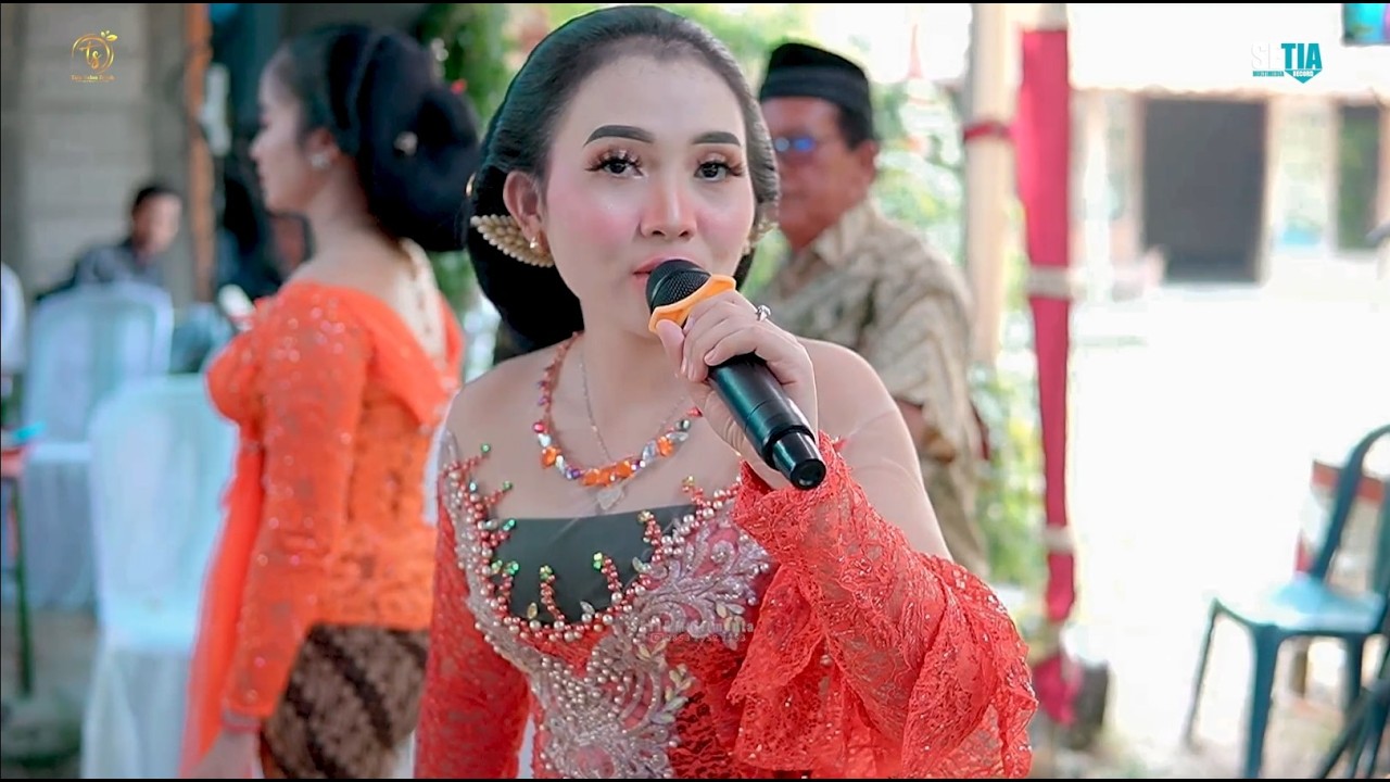 PESONA INTAN FT TITIK KARAWITAN ARUM LARAS FULL