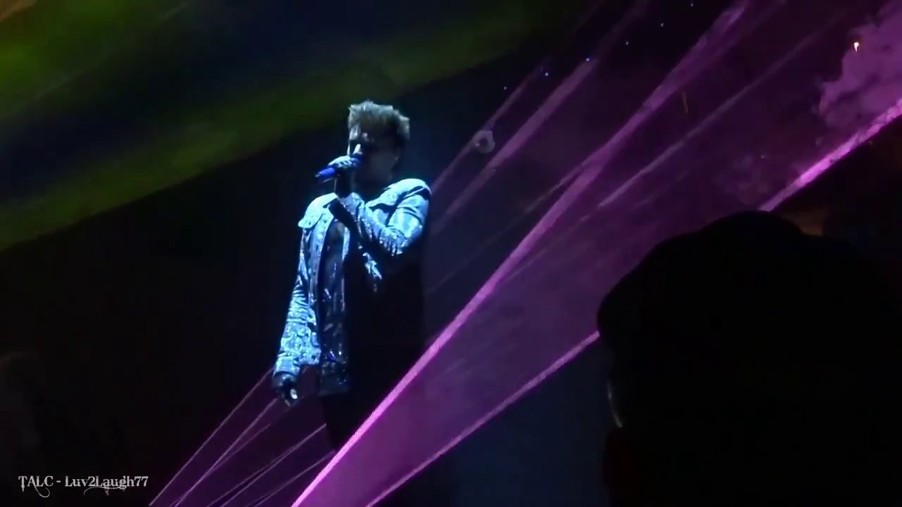 Queen+Adam Lambert 2017 HOT AND SEXY MOMENTS