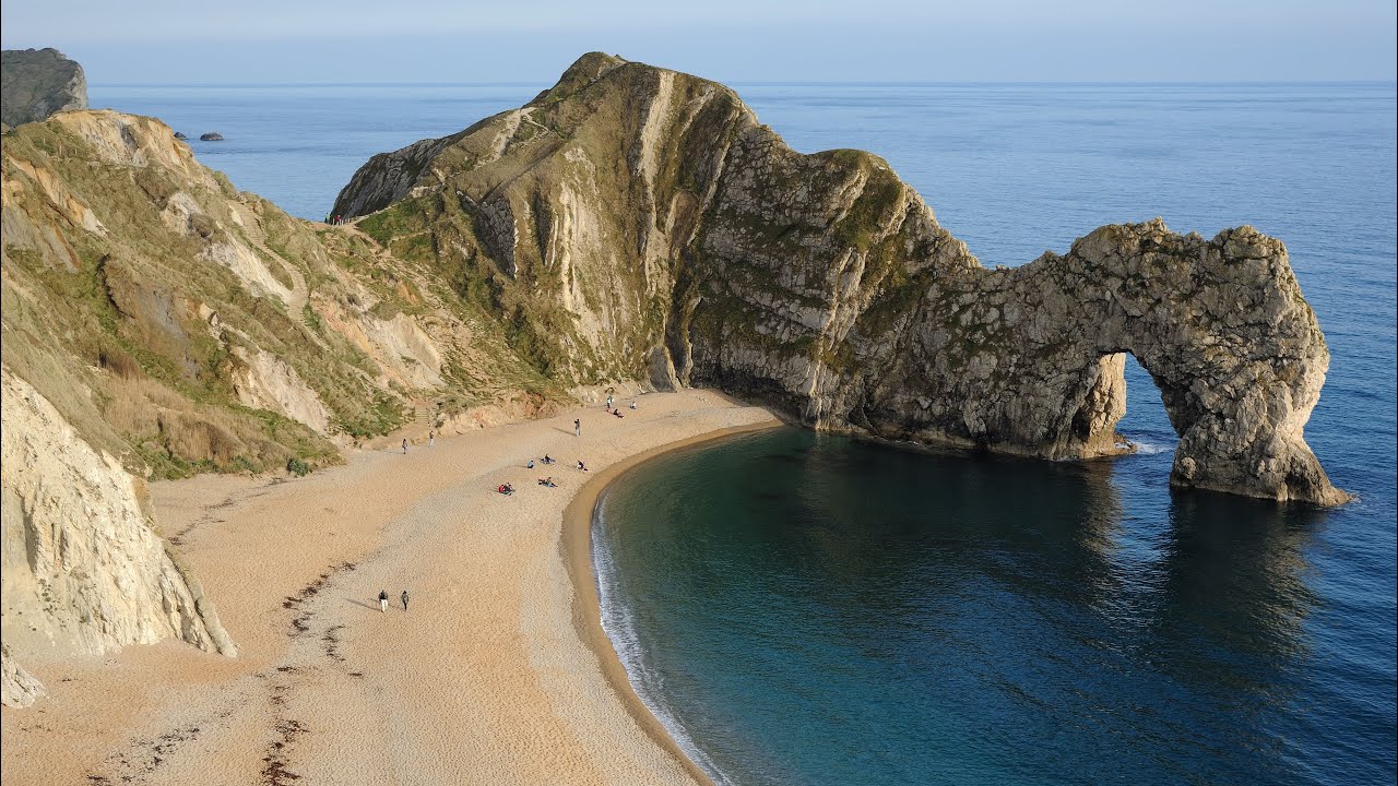|| Jurassic Coast, Durdle Door || England 🏴󠁧󠁢󠁥󠁮󠁧󠁿 || UK🇬🇧 || 