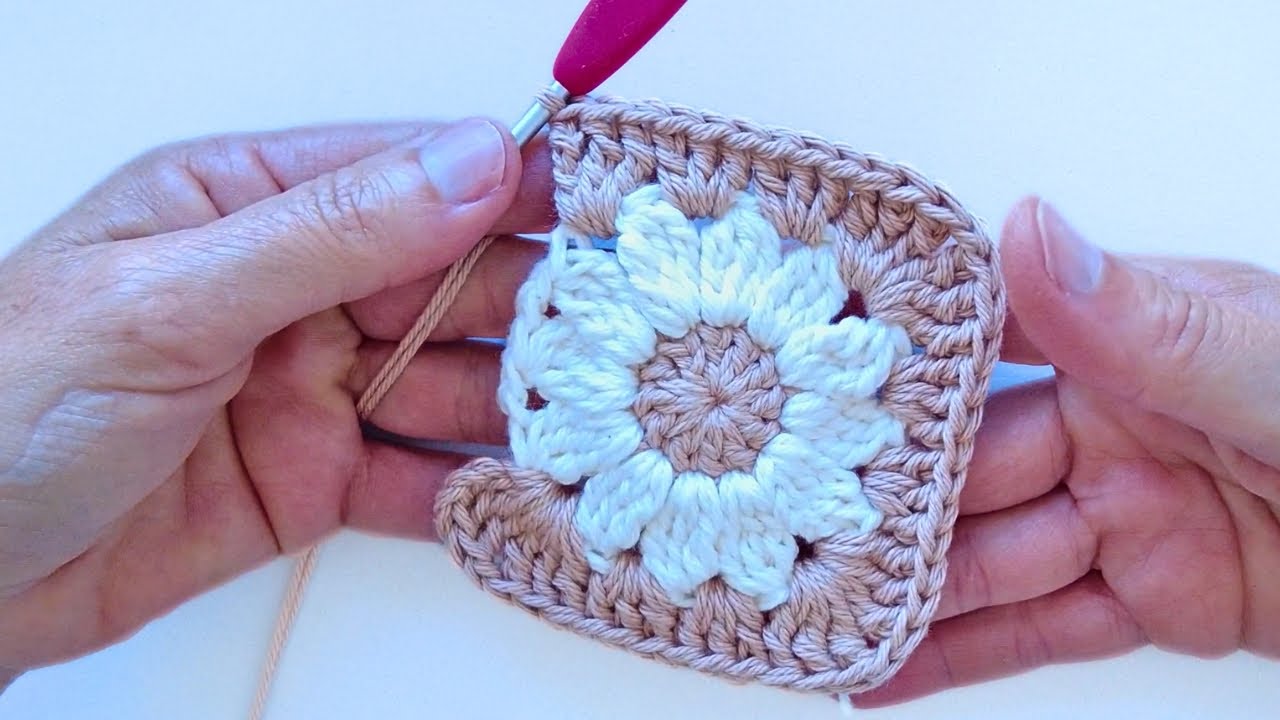 TEJE Conmigo 🧶 | Episodio 1: hoy tejo un GRANNY SQUARE a CROCHET