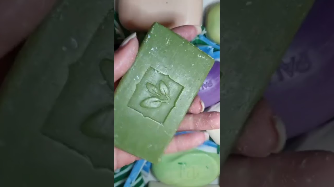 Green and white soap cutting💚🤍 #drysoapcuttingasmr #soap_asmr #satisfying #relaxingsounds #asmr