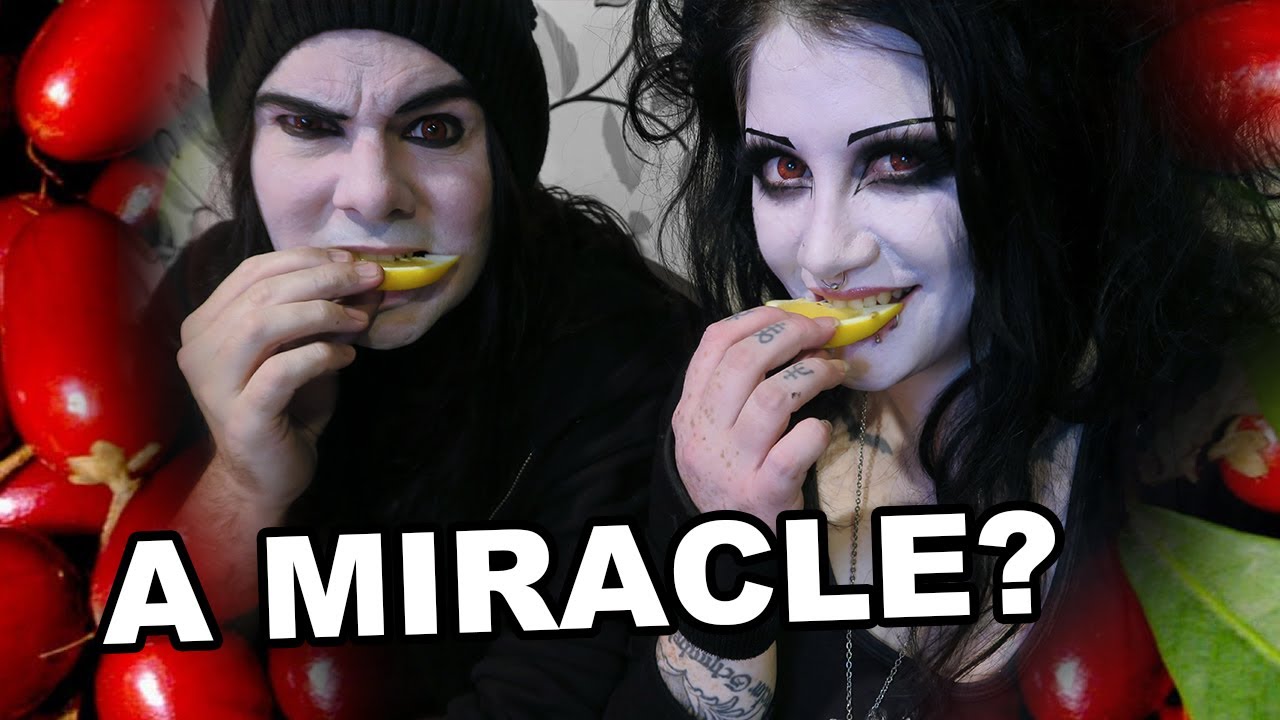 Sweet Lemons! Goths do the Miracle Berry Challenge | Black Friday