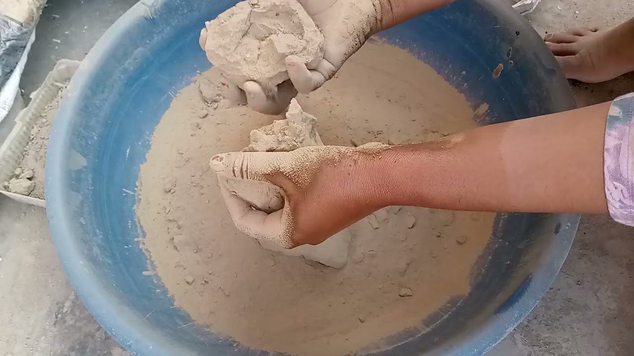 Cotton creamy mud crumbling in tub #RNdustyas#videoviral #youtubevideo #oddlysatisfying #subscrib 