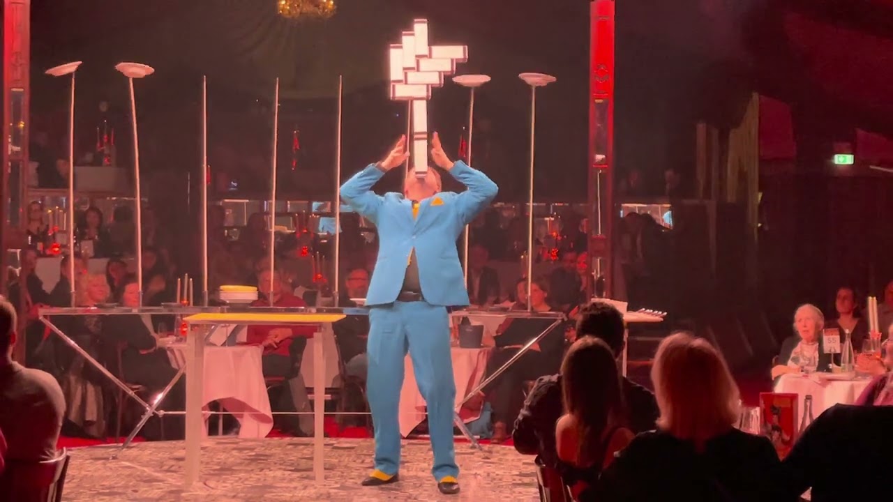 Künstler Dinner Show Comedy act 2024 2025