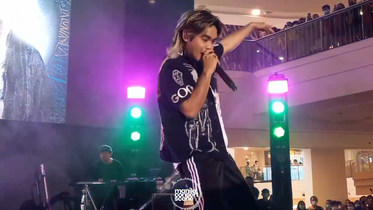 La Luna - Pablo (Josue Layag in Glorietta)