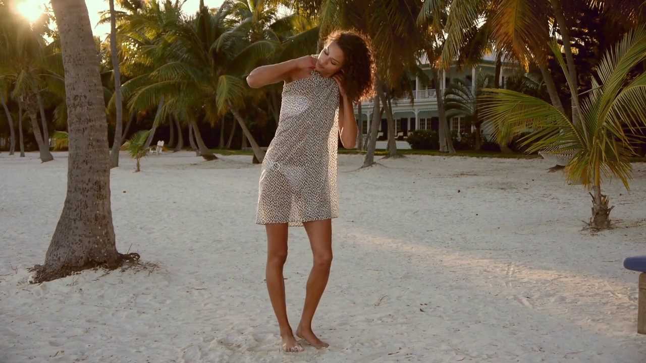 Lands' End - One Sarong, Four Ways.