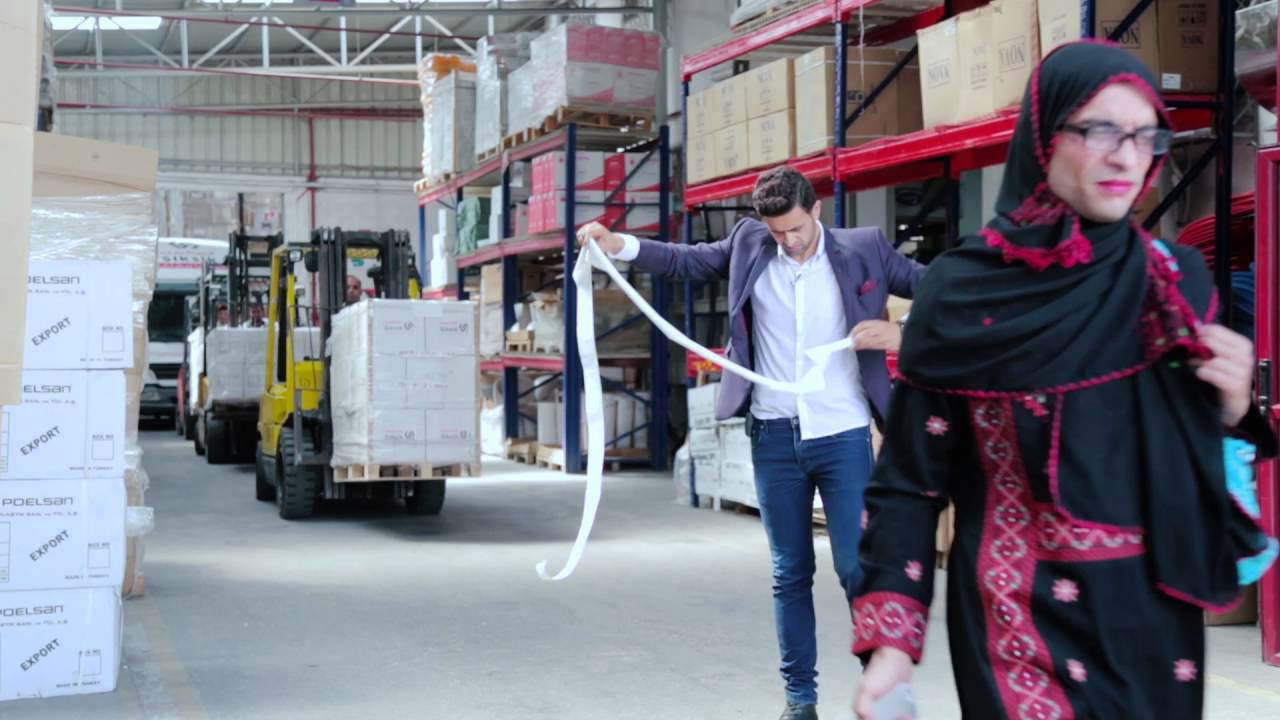 بس يازلمة || حكاية محمود زعيتر مع السكسك
