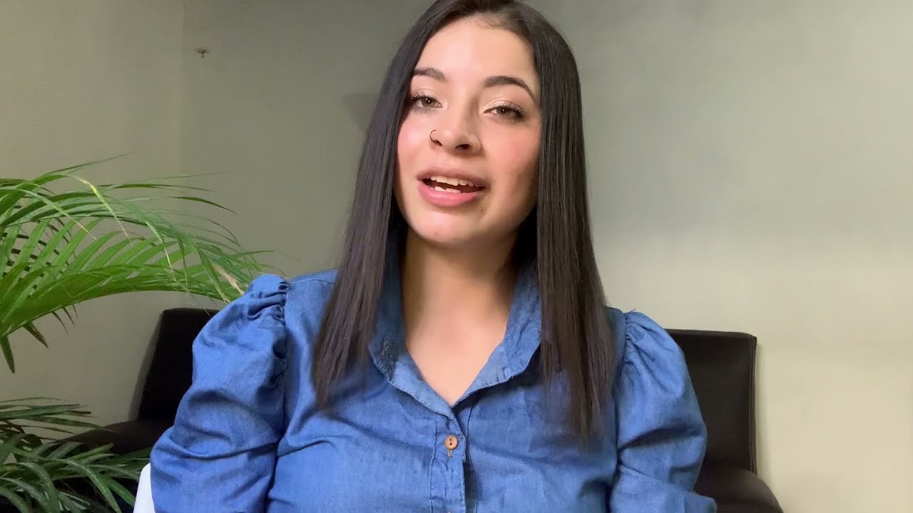 COLOMBIANA REACCIONA A Juan Gabriel - Amor Eterno (En Vivo [Desde el Instituto Nacional de Bellas