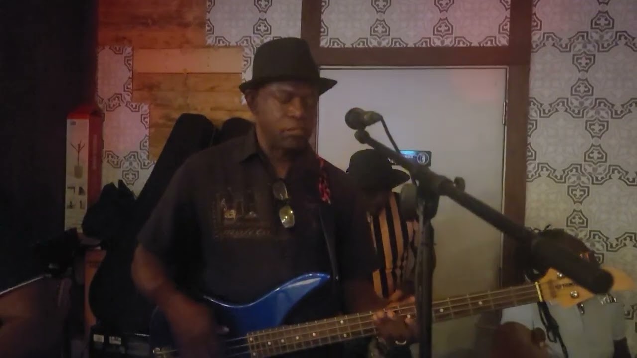 Twoubadou De Fort Myers - Angelique 