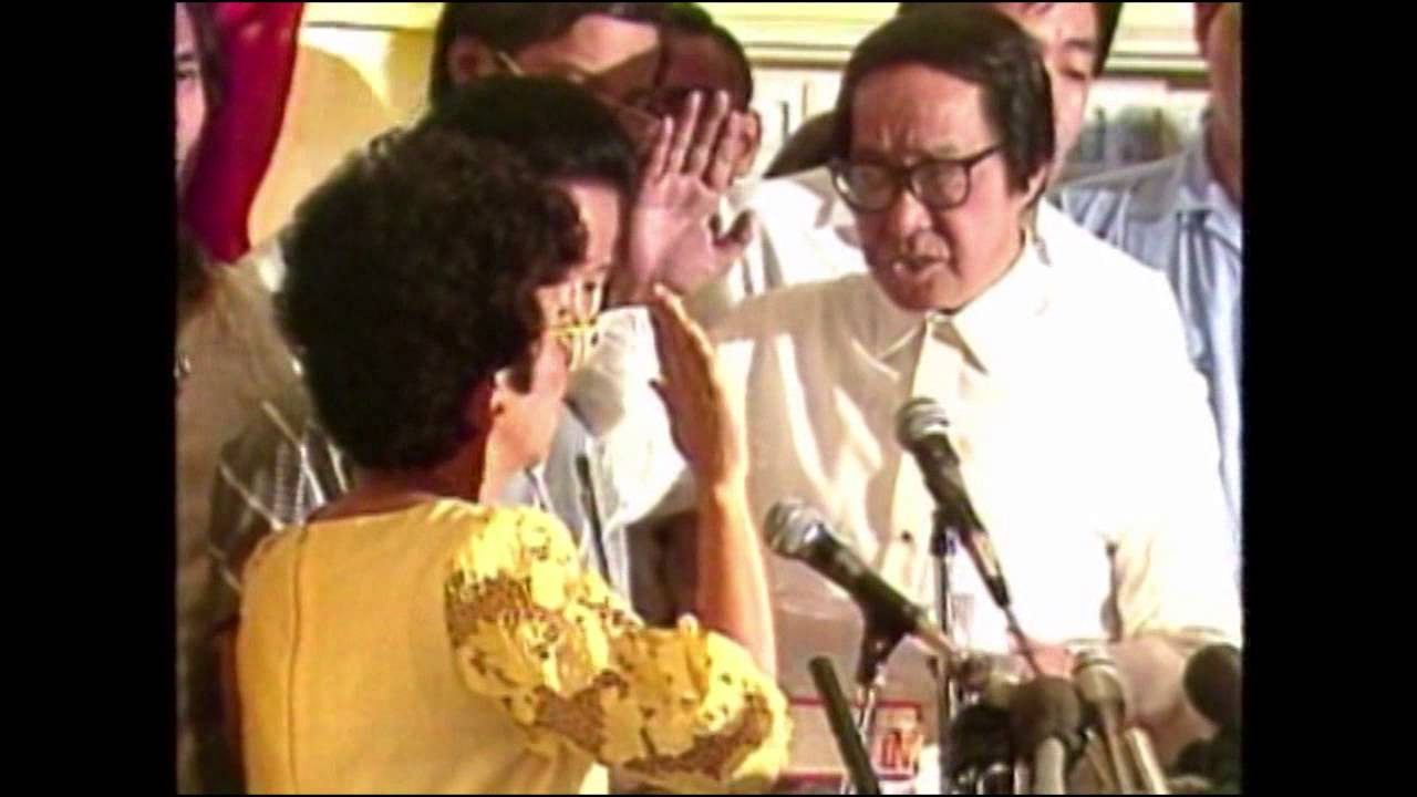 Oath taking ceremony of Corazon C. Aquino, February 25, 1986