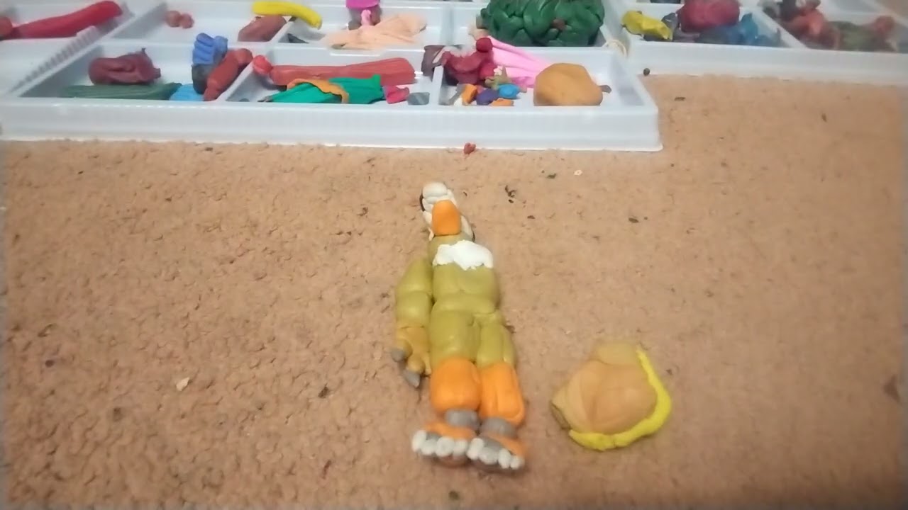 Доделываю кошмар чику из пластилина 