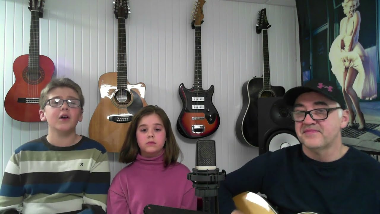 Bravo monsieur le monde (Michel Fugain) cover par Serge, Xaxier et Julia Lacasse