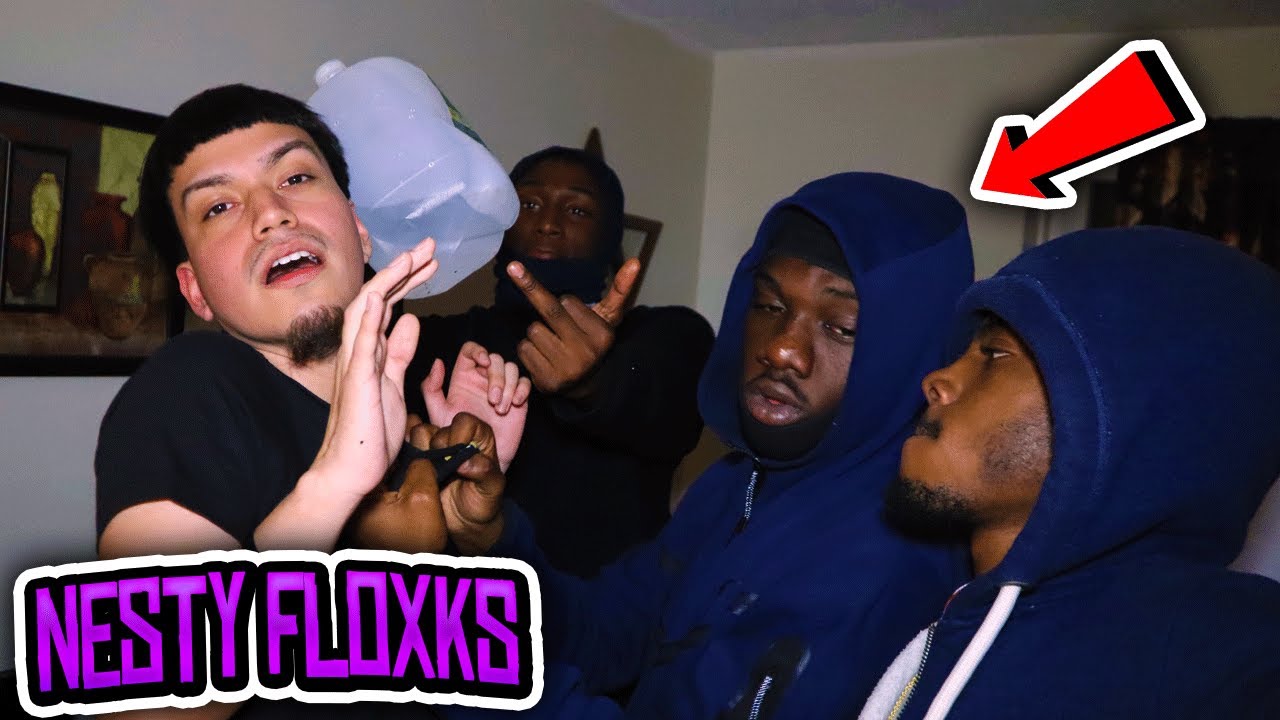I ASKED NESTY FLOXKS IF HE WAS A MUNCH AND THIS HAPPENED...