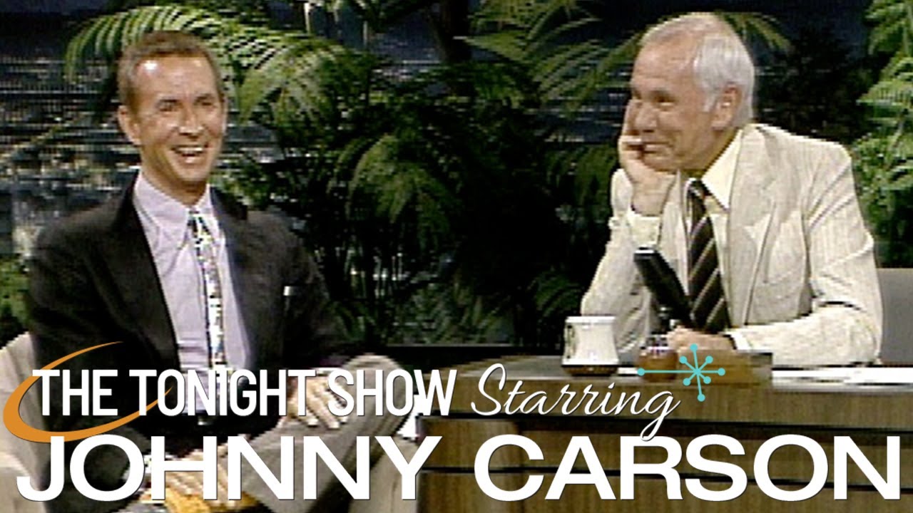 Энтони Перкинс анализирует свою роль Нормана Бейтса в «Психо» | Carson Tonight Show