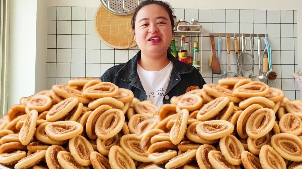 丹丹自制猫耳朵，酥脆香甜，做法简单，一上桌孩子们抢着吃猛香了！【胖手手丹丹】