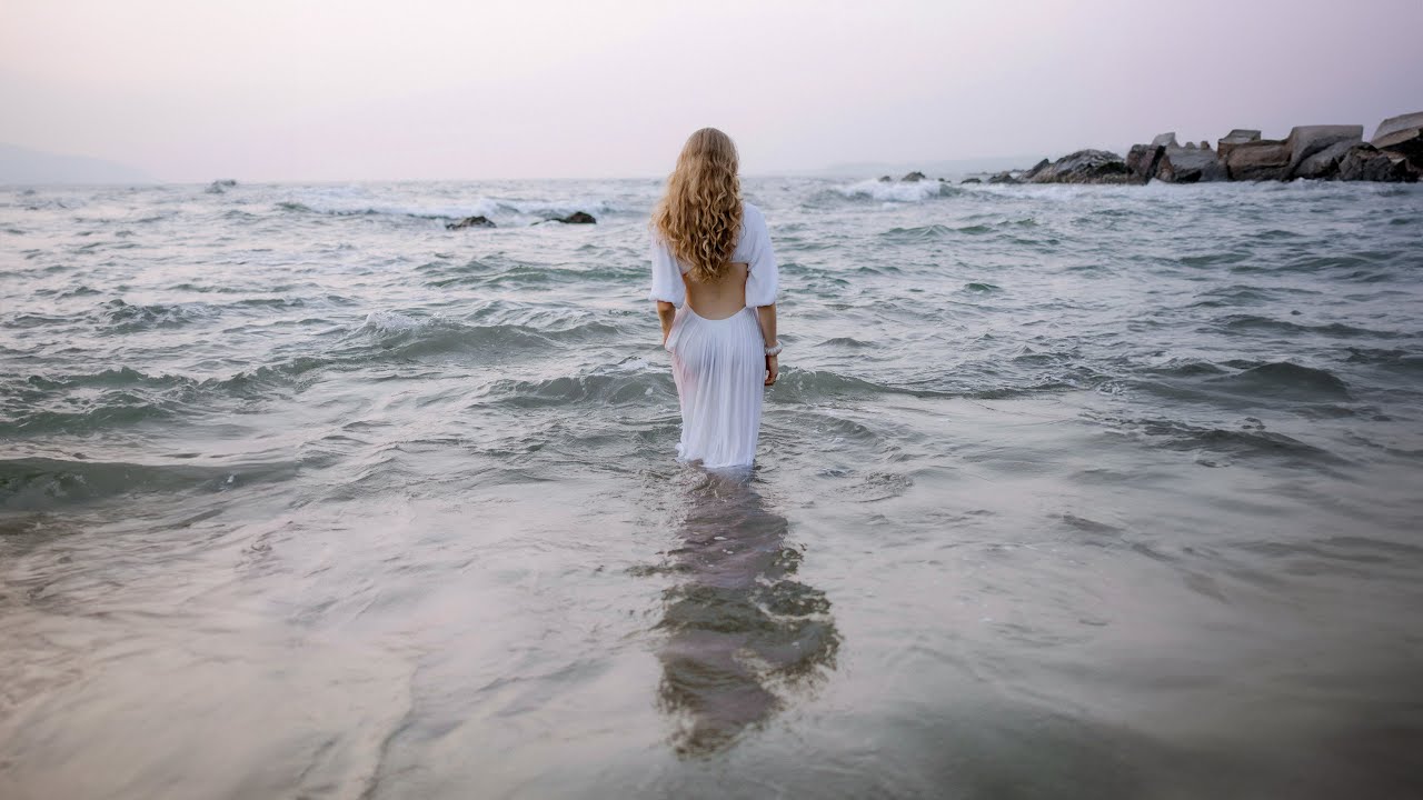 Intimate, Free, and Spontaneous