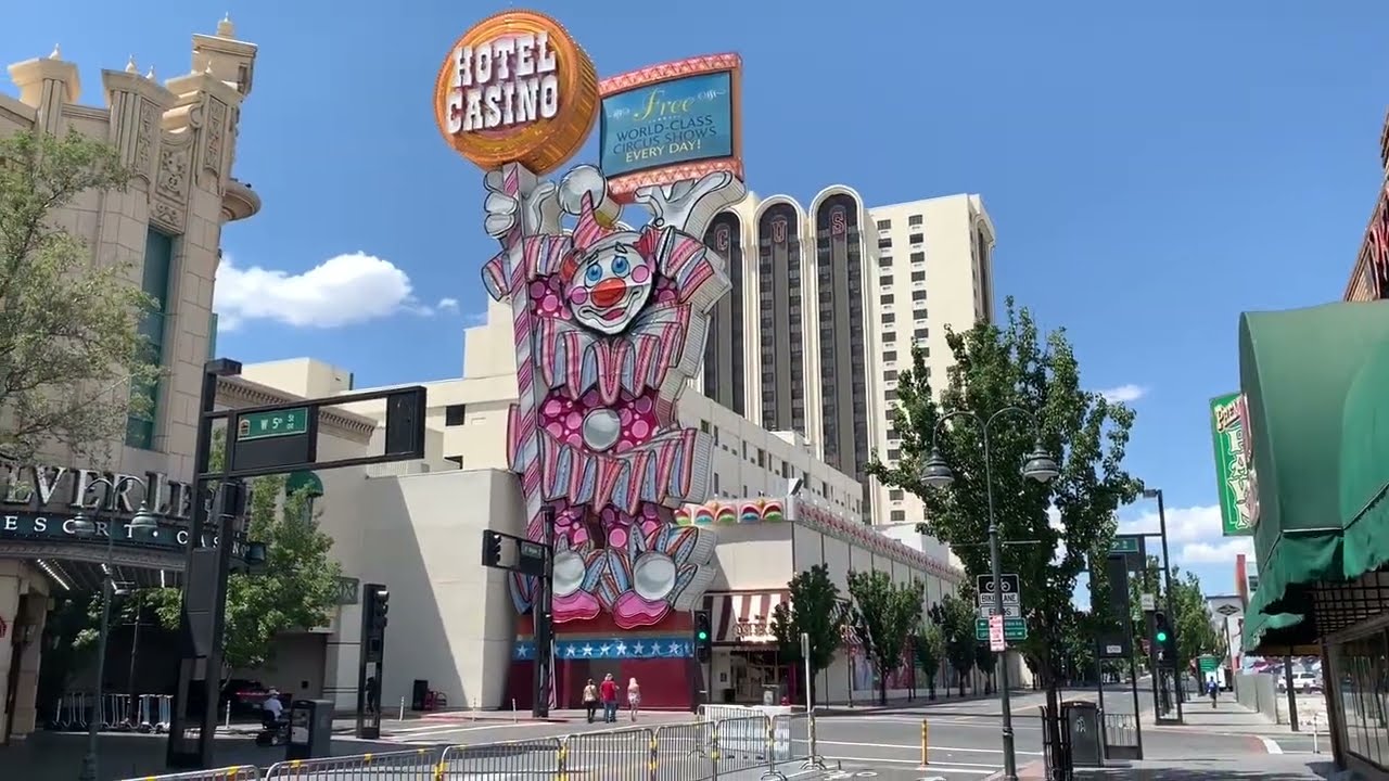 Exploring Downtown Reno In Nevada! | Don't Call It 