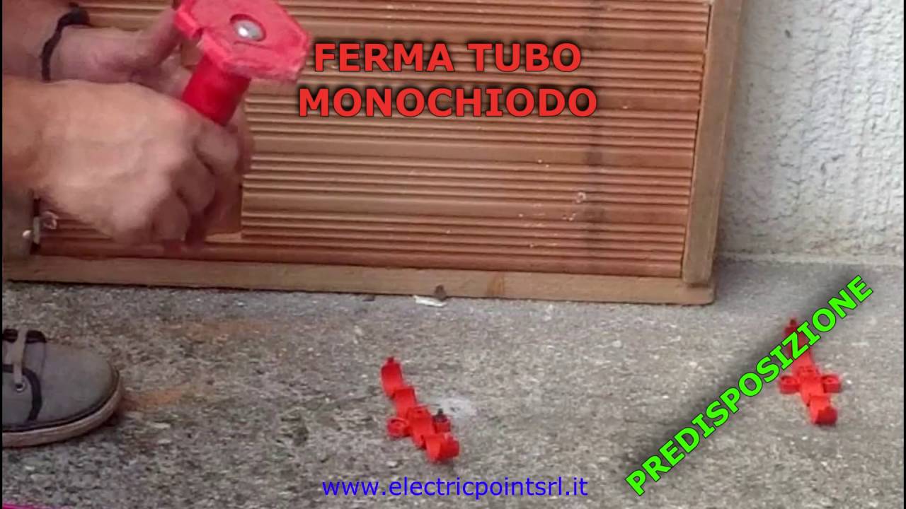 Predisposizione fermatubi corrugati a pavimento