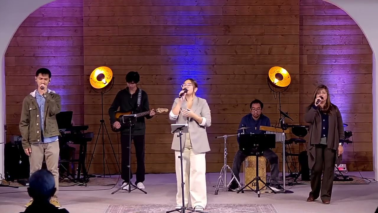 11/17/24 Worship - Mighty To Save - A Thousand Hallelujah's - Living Hope