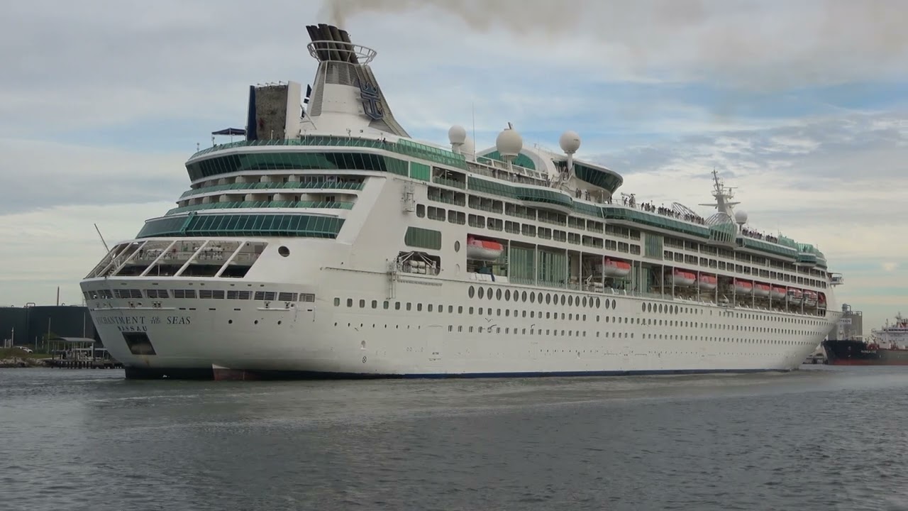 Enchantment of the Seas and Canival Paradise Set Sail from Tampa