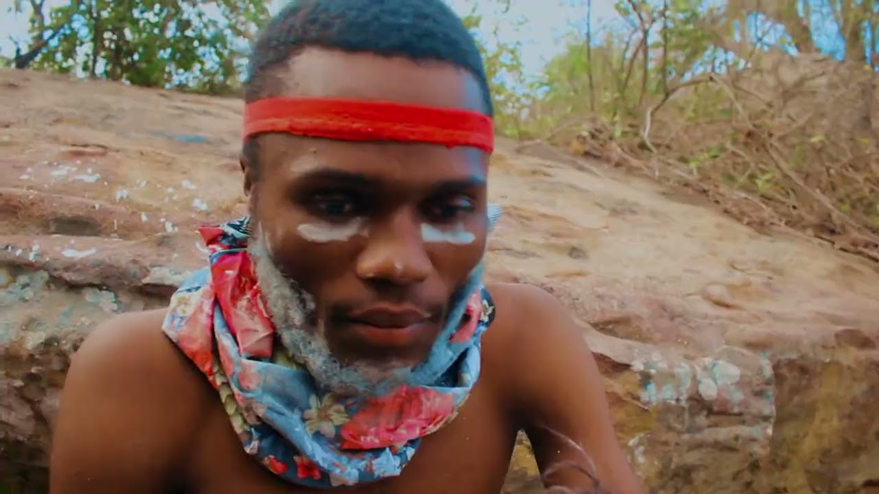 Mudjeste Carlitos,Akulukhana,Director by Salix pro,Prot,Big men.