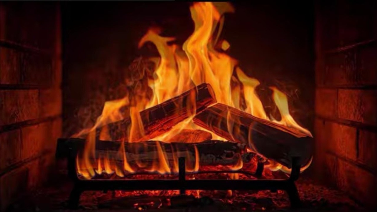 ❄️Cozy Winter Fireplace  | 🔥Fireplace Crackling | Snowy Cabin Ambience