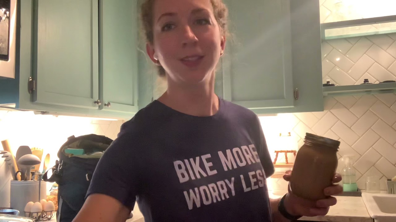 Carrying my lunch on a bike commute