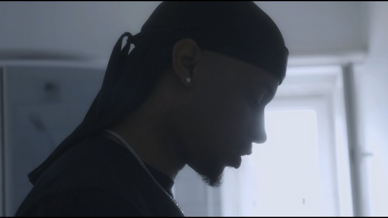 2Abloo - Luigi (Official Music Video)