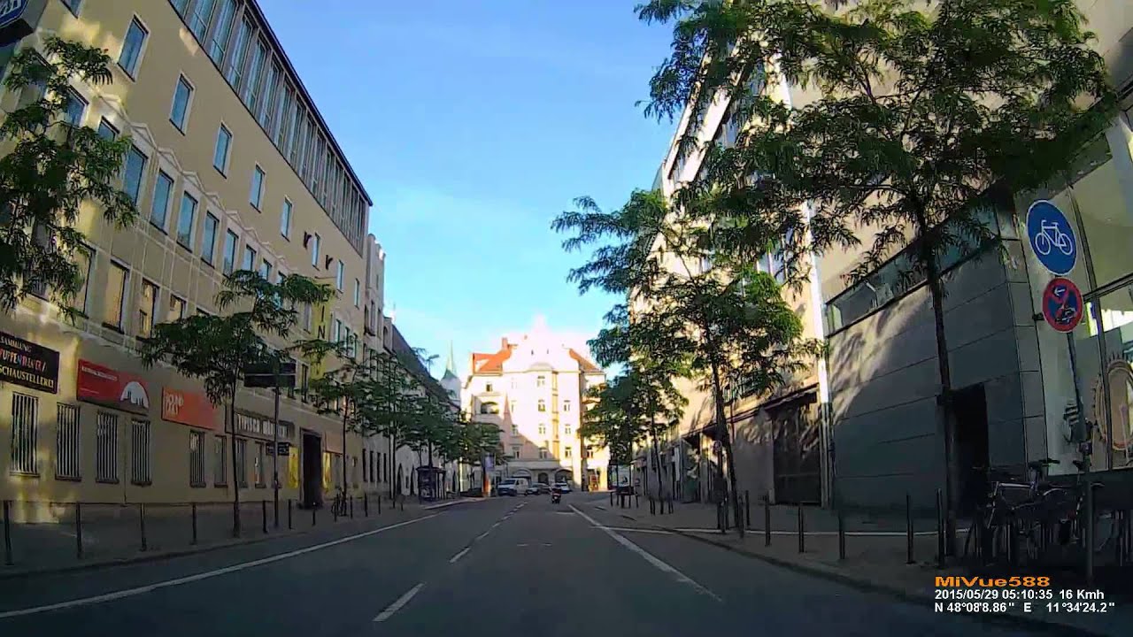 D: München (Munich). Fahrt durch die Innenstadt. Teil 2. Mai 2015