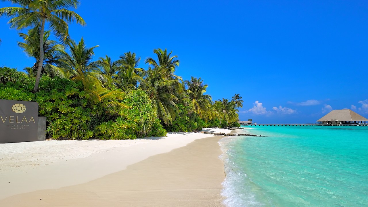 🏝 Beach View: 12 Hours of Maldives Ambience & Soft Ocean Sounds