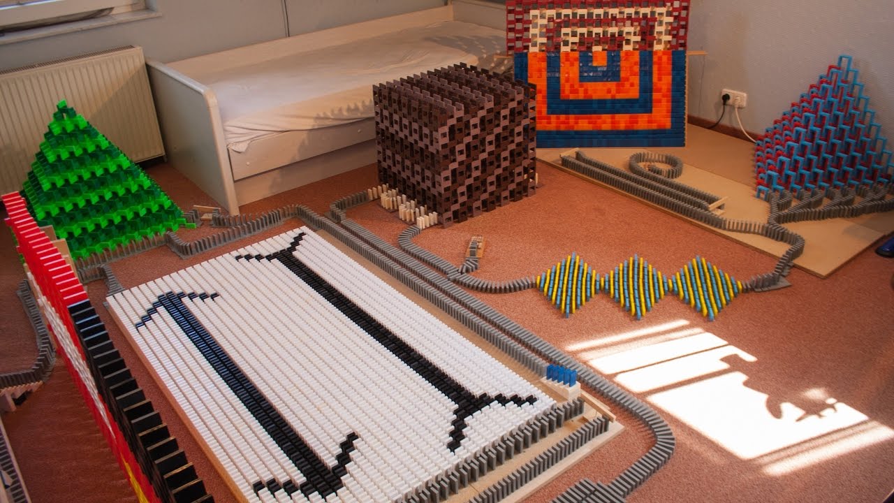 INSANE DOMINO RALLY with Austrian Domino Art