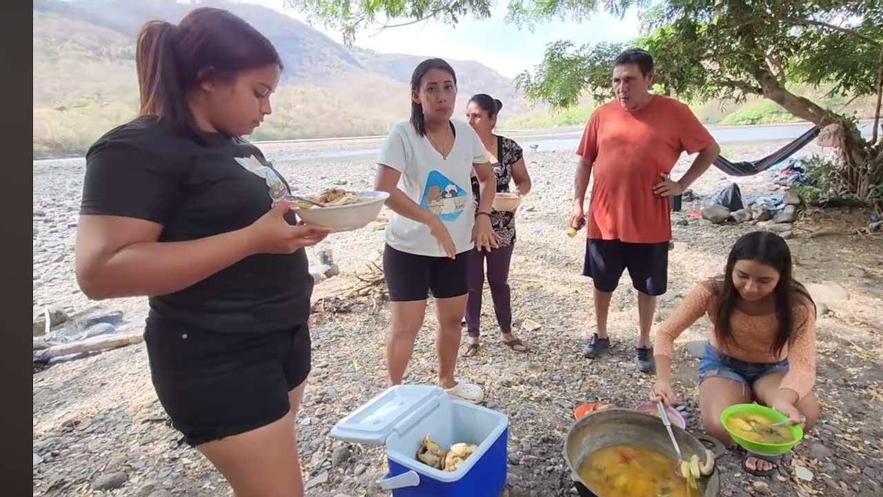 Nos fuimos a la junta a preparar un rico caldo 🚨🚨🚨🚨