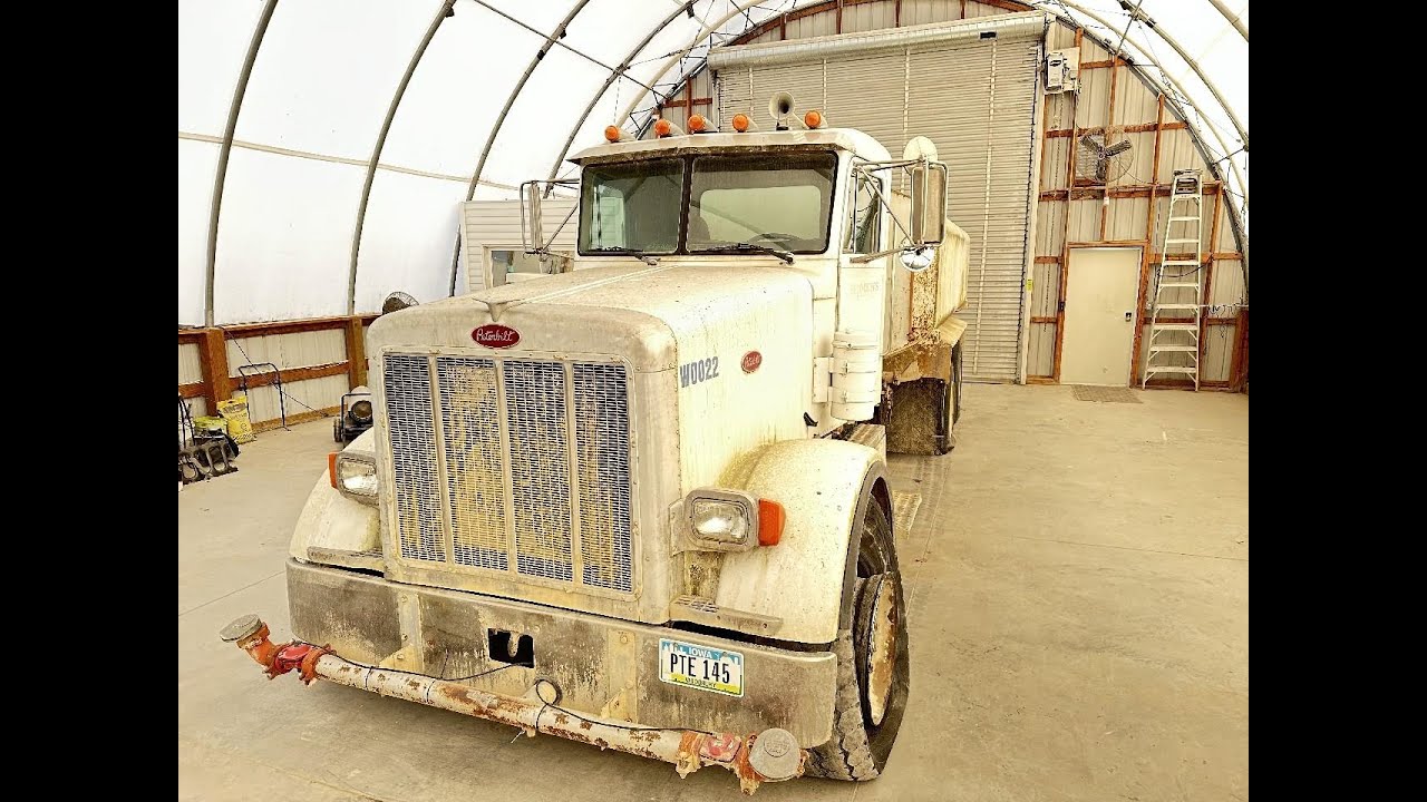 1995 Peterbilt 357 - Parts Unit 95PB063