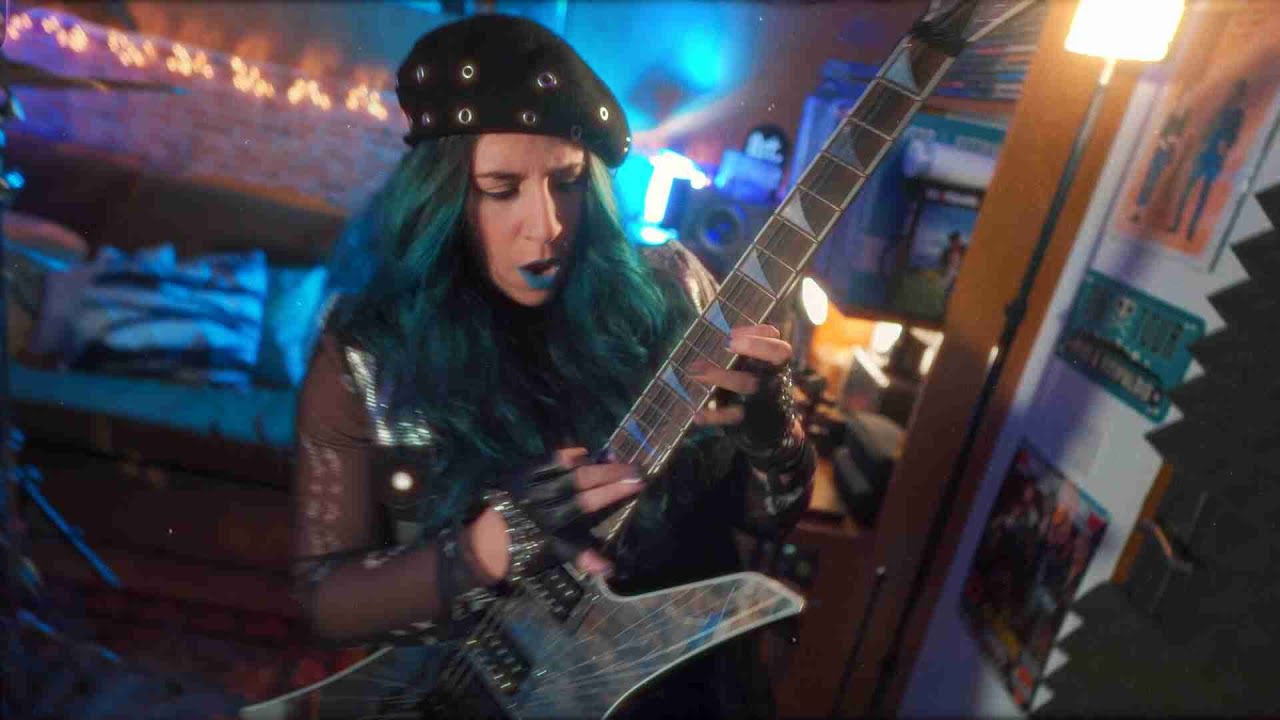 Trizas - Todo Es Mentira (Videoclip)