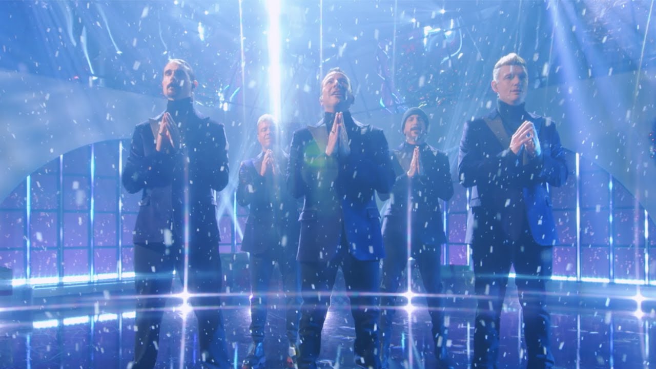 Backstreet Boys - Silent Night (A Very Backstreet Christmas - Live Performance)