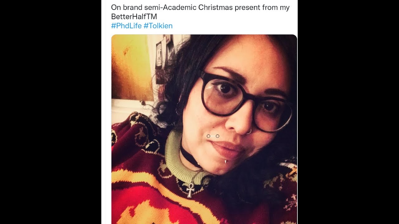 PHD in Tolkien professor shows why LOTR will be bad