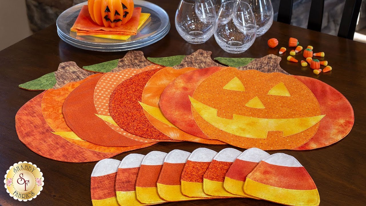 Table Glitz Series - October | A Shabby Fabrics Sewing Tutorial