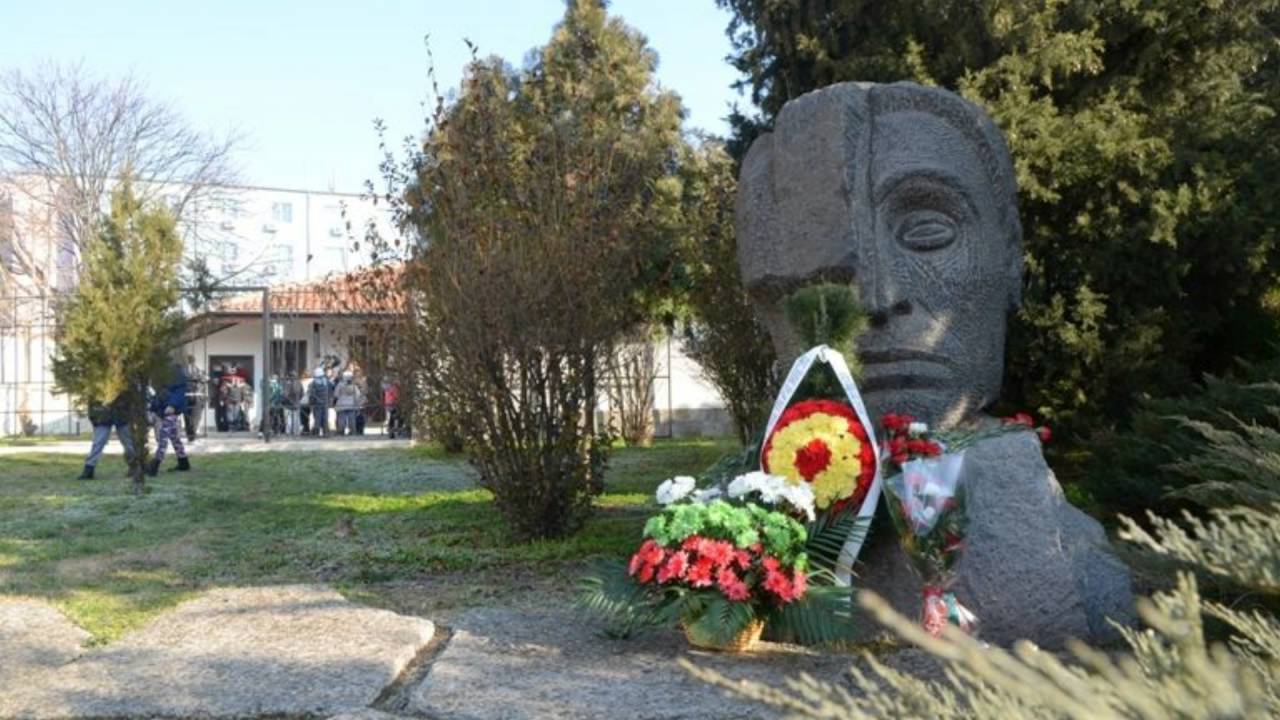 Антонио Дачовски - Този град