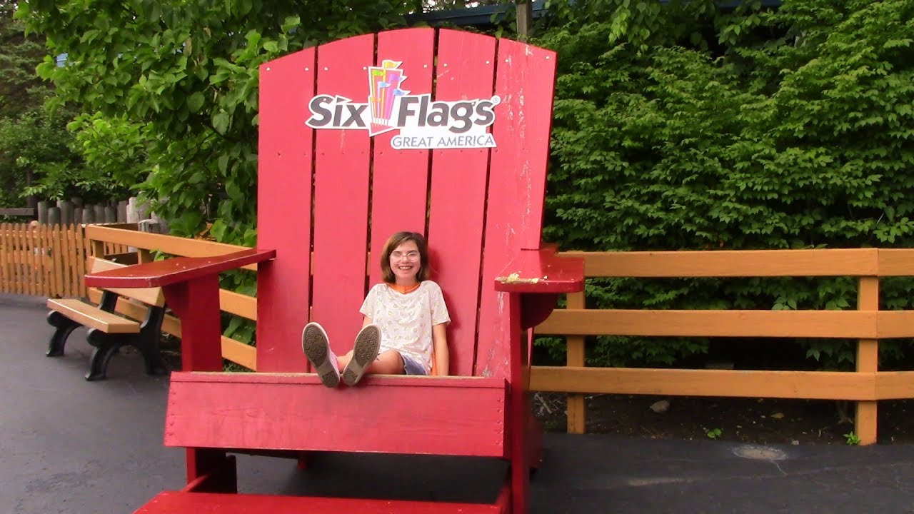Six Flags Great America: Full Park Tour!